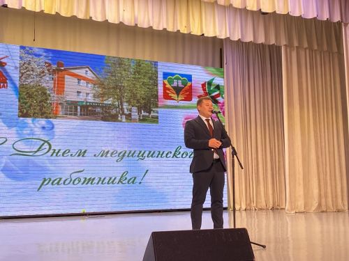 В Кукморе чествовали медицинских работников