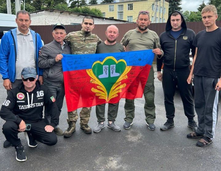Уртак эш: Ядегәр авыл җирлегендә яшәүчеләр махсус хәрби операциядә  катнашучыларга булышалар