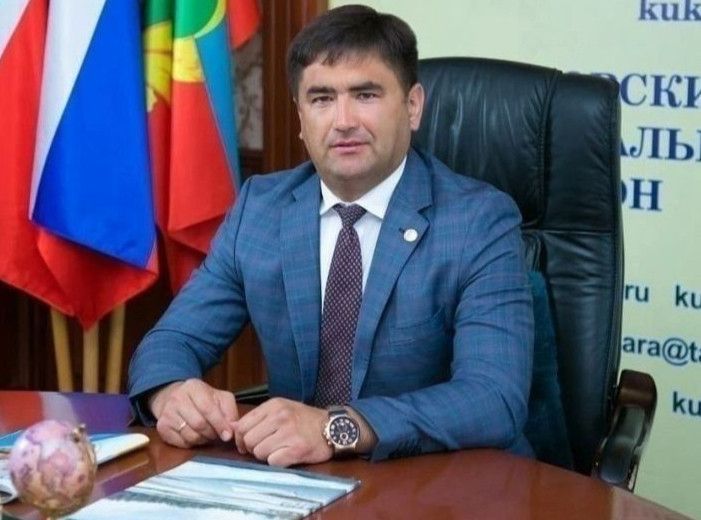 Сергей Димитриев поздравил жителей Кукморского района с Днем России