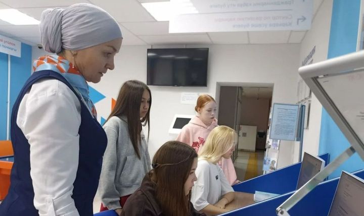 Күңелле һәм файдалы: Кукмара районы укучыларының җәйге яллары ничек үтә