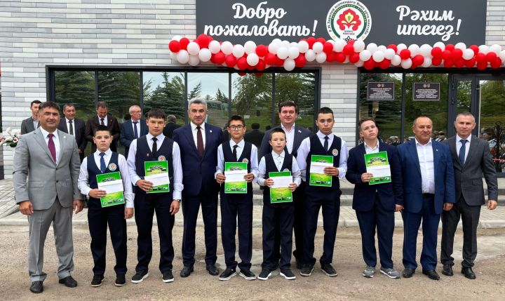 В Кукморском районе школьники осваивают первые профессии