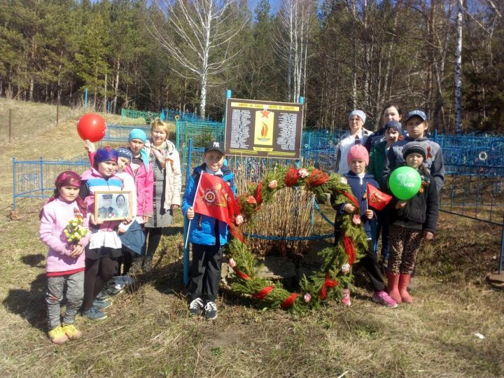 Фото: В Верхней Юмье отдали дань памяти погибшим на войне