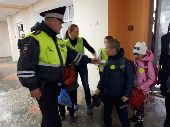 В одной из школ Кукмора выявлен 51 учащийся без световозвращающих элементов