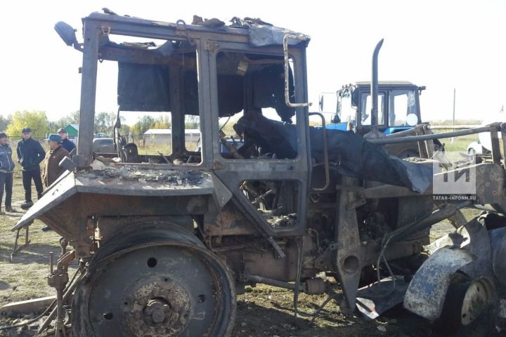 Фото: В старом тракторе нашли обгоревшие человеческие останки