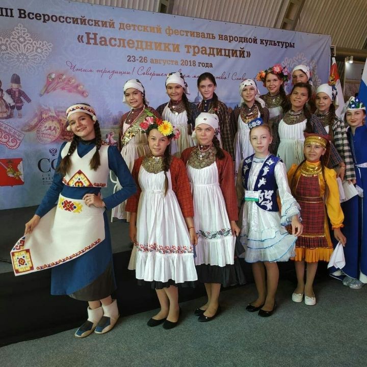 Театр моды "Voilik fashion" Кукмора удостоен 1 места в фестивале "Наследники традиций"