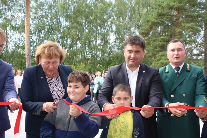 В Лубянах после капитального ремонта открылся дом культуры за 27 млн рублей