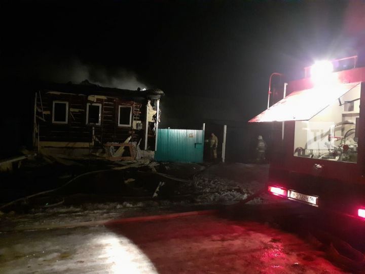 Тело мужчины нашли в сгоревшем доме в Татарстане