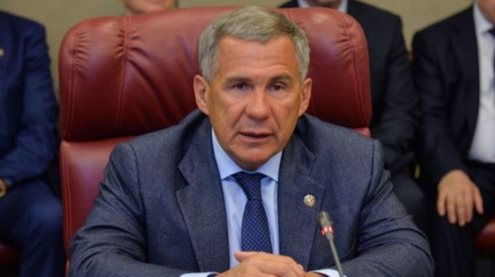 Президент Татарстана видит в нацпроектах выход из демографической ямы