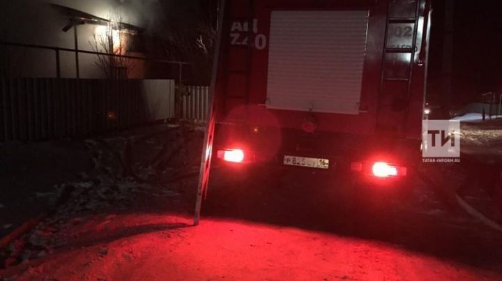 В Татарстане на пожаре в частном доме погиб мужчина