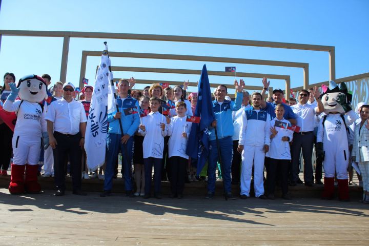 Фото: Кукмор принял республиканскую эстафету флага мирового чемпионата WorldSkills Kazan-2019