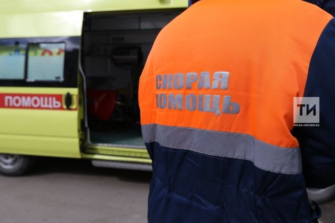 В Татарстане легковушка сбила женщину, а после ее переехало другое авто