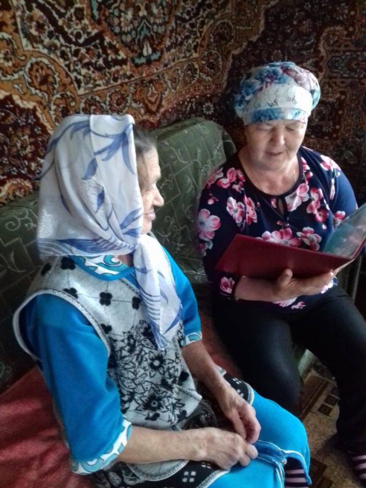 Занятие по программе «Осень жизни» провели в Центре «Тылсым»