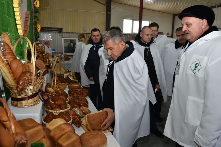 Рустам Минниханов посетил производственный комплекс Рамазана Юнусова в Кукморе