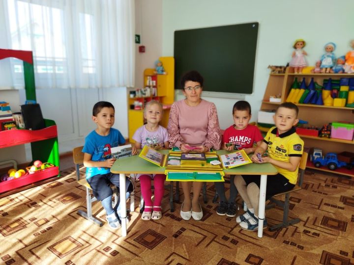 Воспитатель Аш-Бузинского детского сада Рузия Фатихова: Мои воспитанники – это моя жизнь