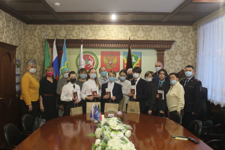 Юным жителям Кукморского района вручили паспорта