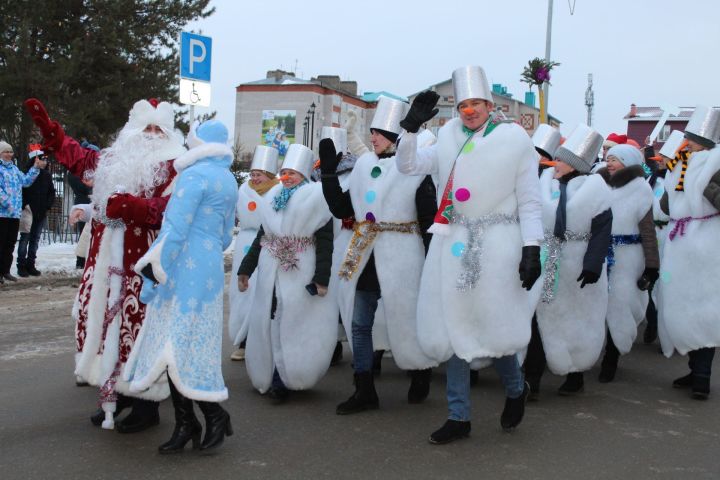 В Кукморе пройдет костюмированное карнавальное новогоднее шествие