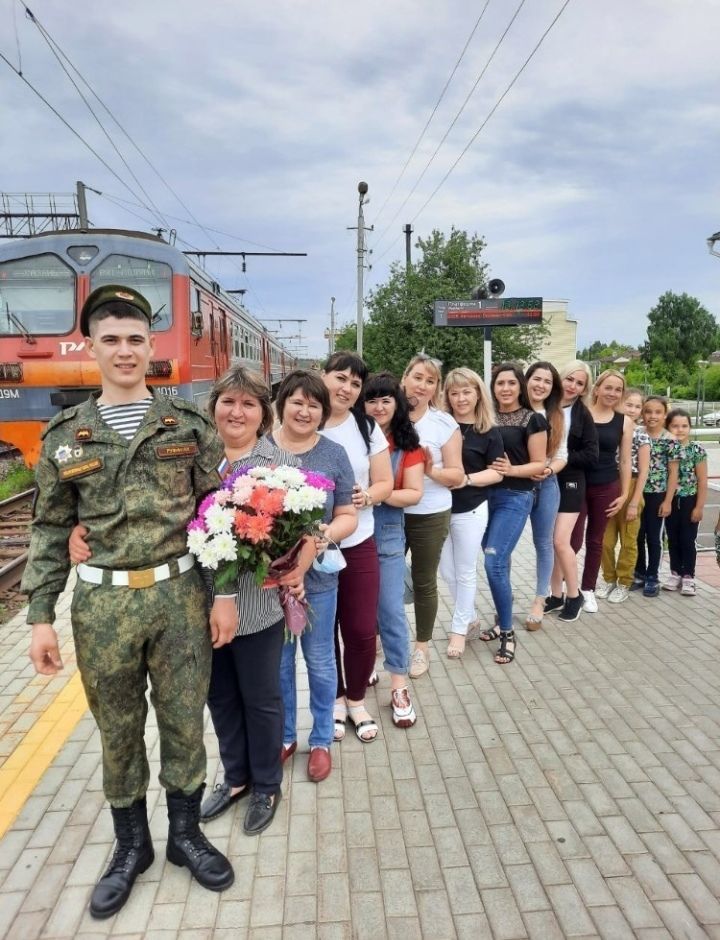 Язгы чакырылышта армиягә Кукмара районыннан 60лап егет китә