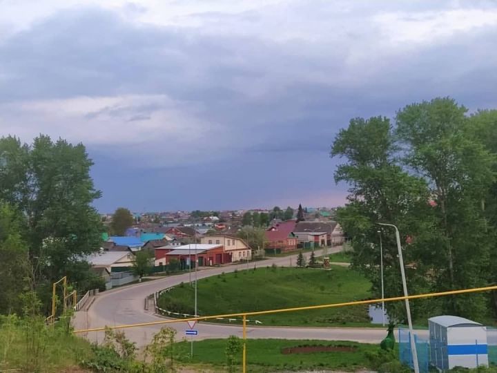 В Кукморском районе ожидается гроза и до +35 градусов