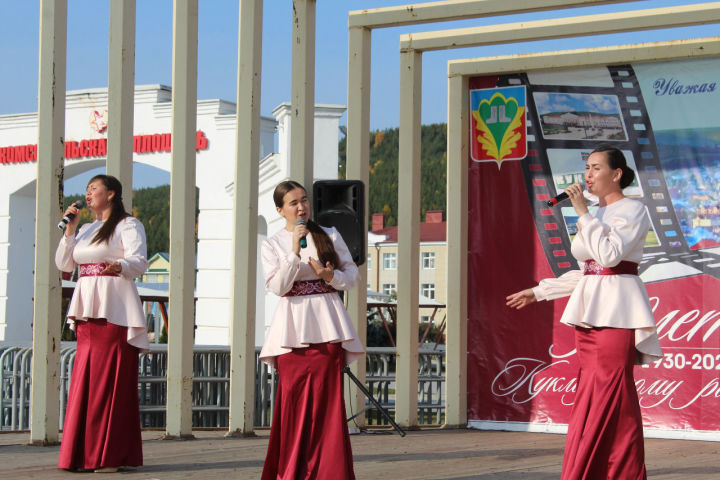 Кукмарада Татарстан Республикасы көнен бәйрәм концерты белән билгеләп үтәчәкләр