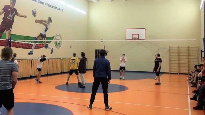 В Лубянском лесотехническом колледже прошли соревнования по волейболу