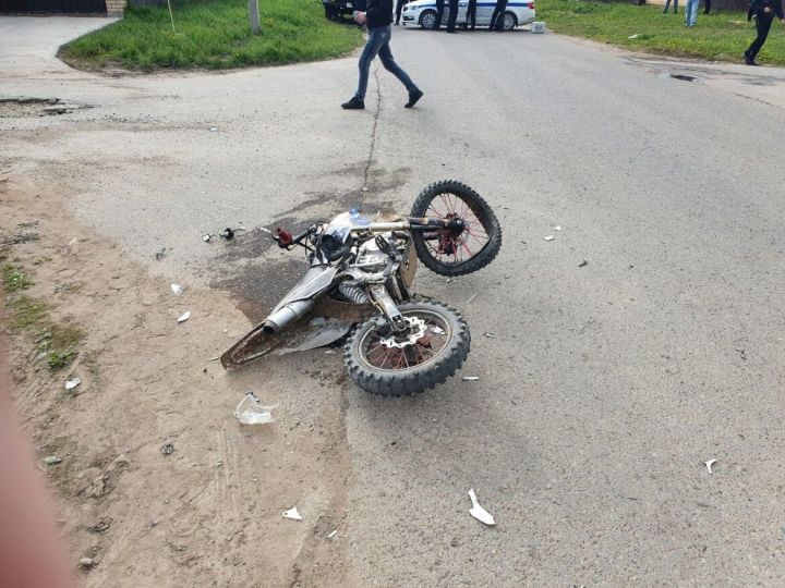 В Татарстане подросток погиб, влетев на мотоцикле в автобус