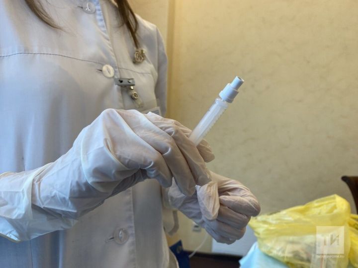Назальную вакцину от Covid получили уже почти 2 тыс. жителей Татарстана