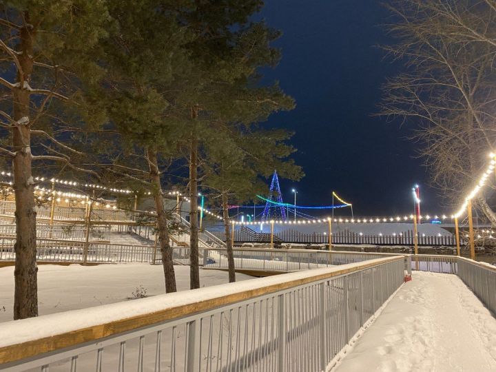 В Кукморском районе ожидается мокрый снег с дождем, сильный ветер и сильная гололедица