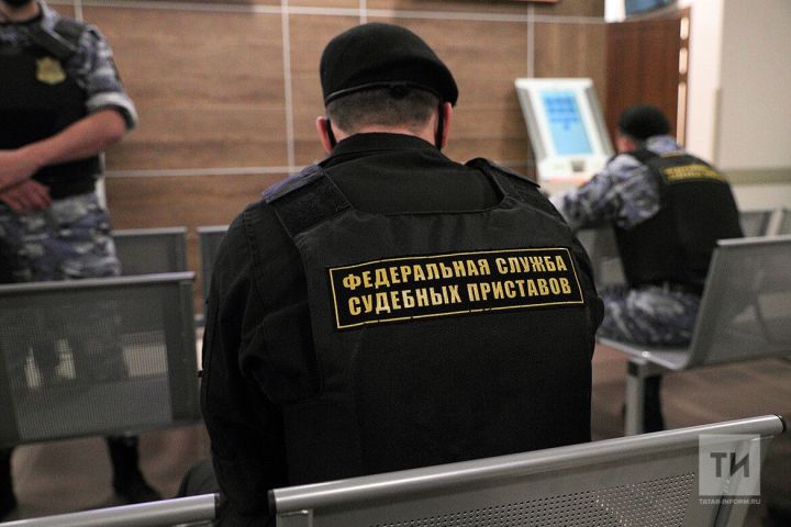 Судебные приставы приостанавливают производство в отношении участников СВО