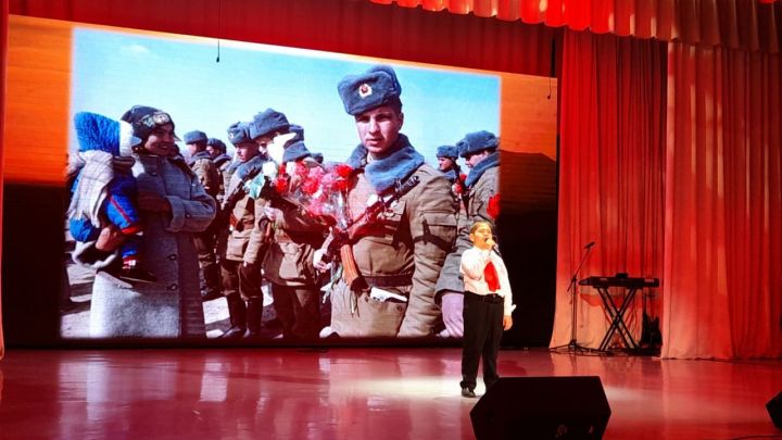 В Кукморе прошел концерт, посвящённый годовщине вывода войск из Афганистана и Дню памяти воинов – интернационалистов