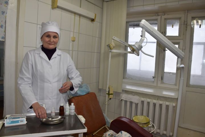 Гульнара Зиятдинова из Кукмора: Даже после рабочего дня я мыслями нахожусь с пациентами, коллективом