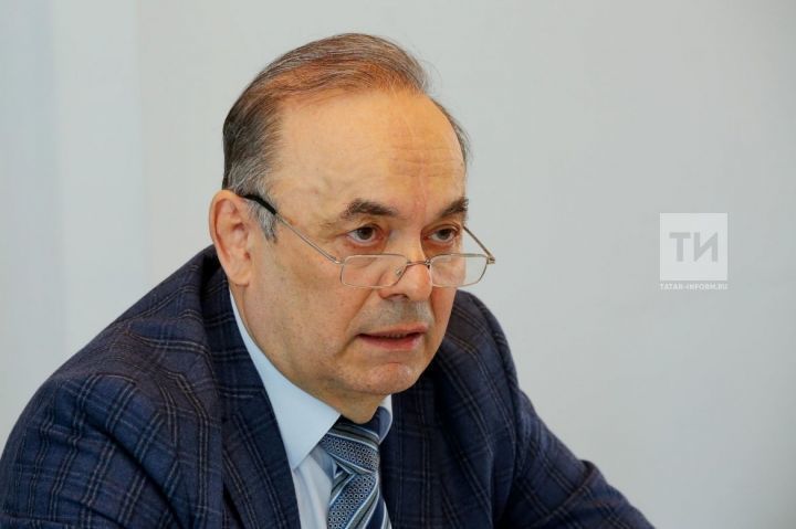Экзам Губайдуллин поздравил татарстанцев с Днем местного самоуправления