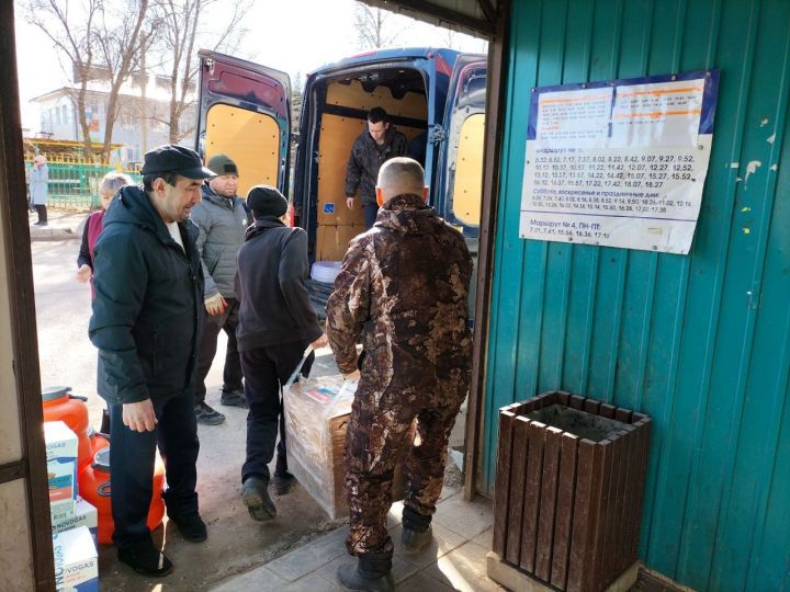 Кукмарадан махсус хәрби операциядә катнашучыларга чираттагы ярдәм җибәрелде