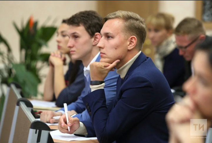 Татарстан вошел в число пилотных регионов программы развития молодежного предпринимательства