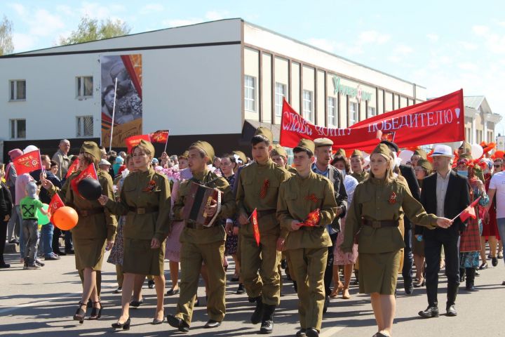 Театрализованное шествие, «Вальс Победы» и песни военных лет: как в Кукморе отметят День Победы