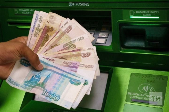 В России банки начнут возвращать клиентам переведенные мошенникам деньги