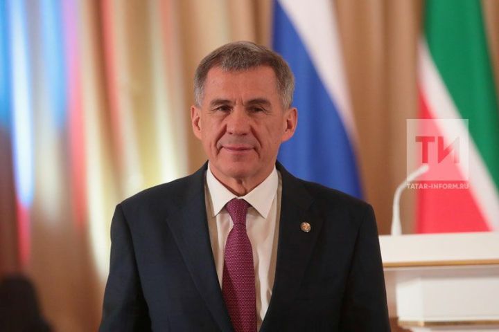 Рустам Минниханов: Любовь к Родине является основой нашей стабильности и единения