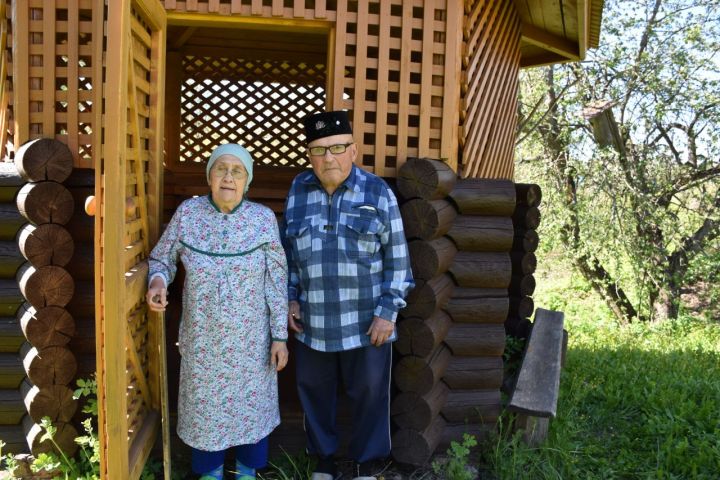 Кукмара районыннан Хәтимә һәм Васыйл Хаевлар: «Бер-береңне хөрмәт итәргә өйрәнергә, сабыр булырга кирәк»