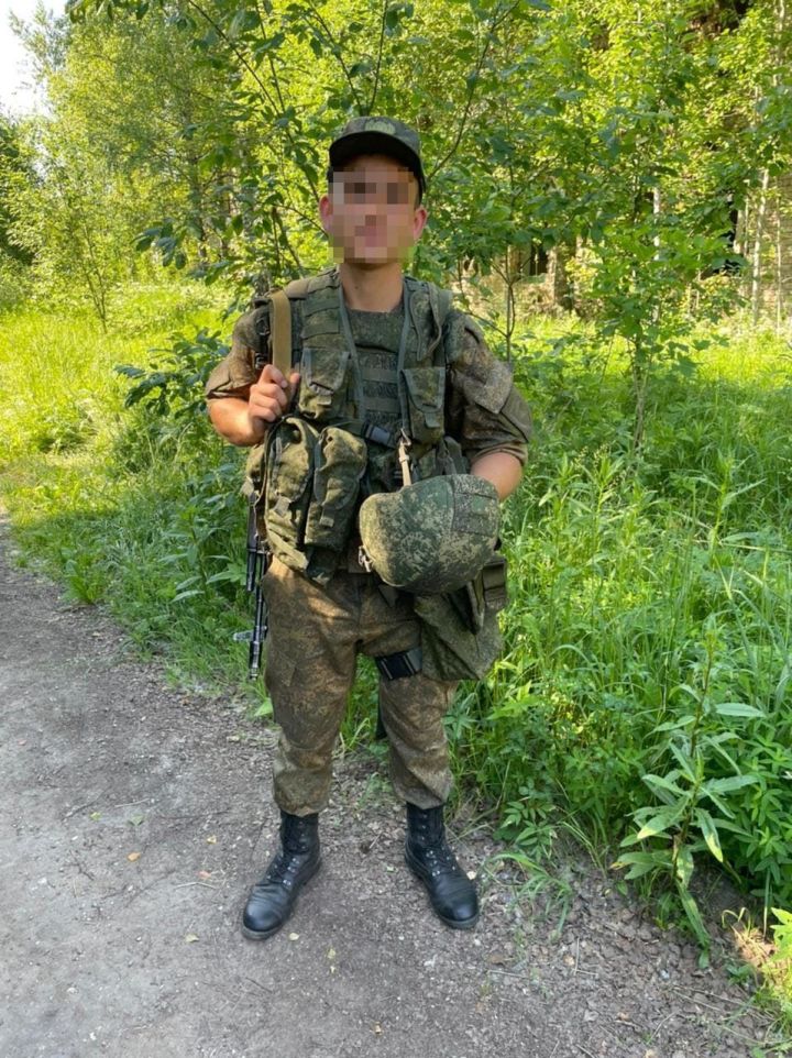 Отец военнослужащего по контракту Динара Хайруллина: Он -  гордость для нашей семьи