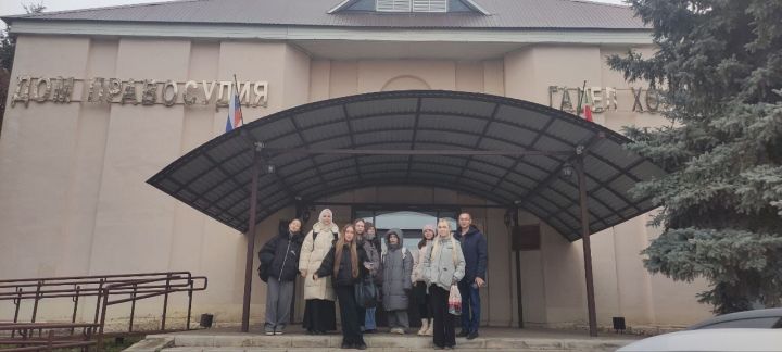 Ученики Кукморской гимназии посетили районный суд