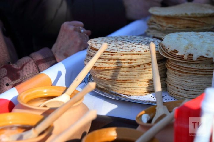 Масленица в 2025 году: дата, традиции и обычаи