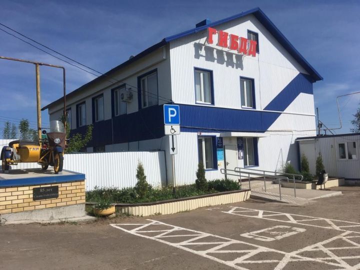 В  отделении Госавтоинспекции Кукмора рассказали, как будут работать в праздники