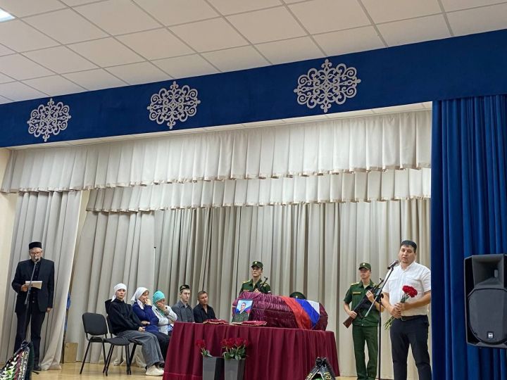 Айрат Закиров из Кукморского района — истинный патриот страны