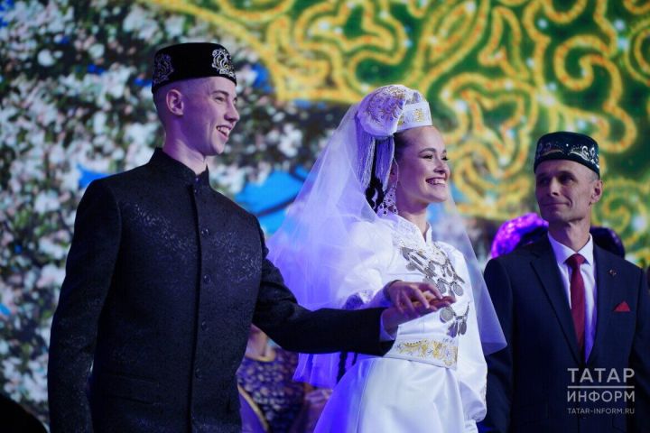 Татарстан запустил уникальный грант для молодоженов на сохранение свадебных традиций