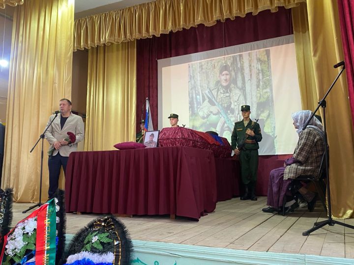 Кукмара районыннан Ришат Аббасов — безнең Ватан Герое