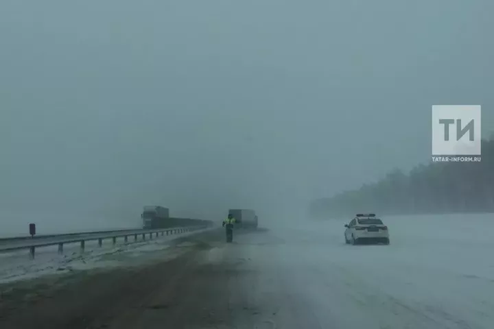 Госавтоинспекция Кукморского района призвал водителей отказаться от поездок из-за непогоды