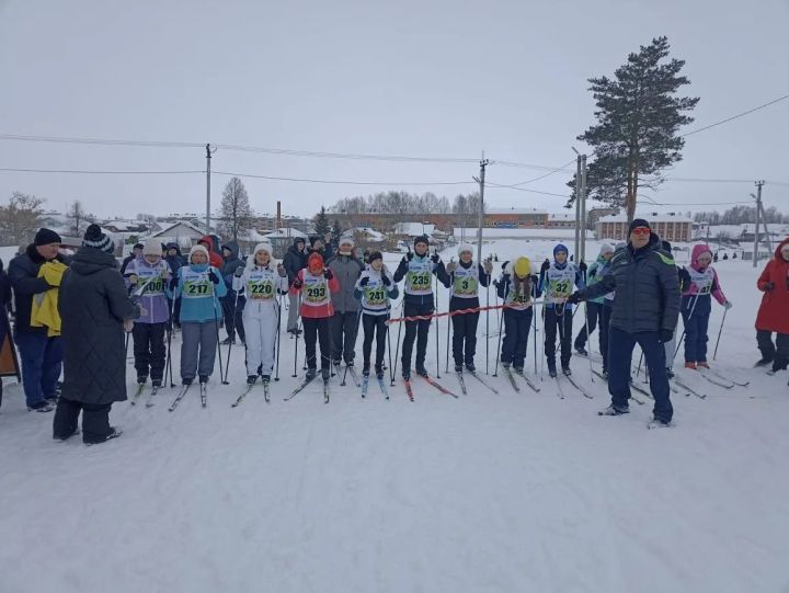 Спорт ветераны, Кукмарада яшәүче Артур Зәкиев: Командалы эш җиңүгә илтә