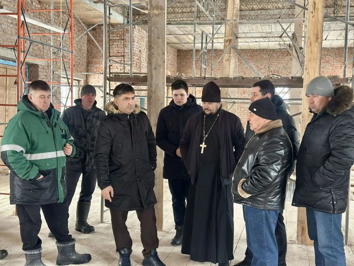Общими усилиями обновят церковь в Кукморском районе