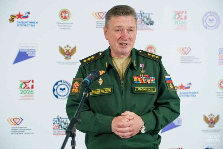 Герой России Александр Лапин отметил подвиг бойцов 430-го полка