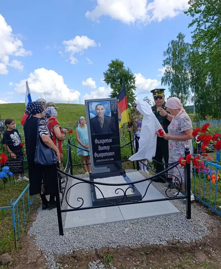 Подвиг не забыт: в Верхней Шуни увековечили память фронтовика